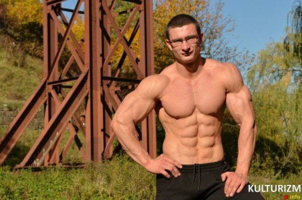 Украинский студент стал чемпионом Европы по бодибилдингу бодибилдер сергей карпа